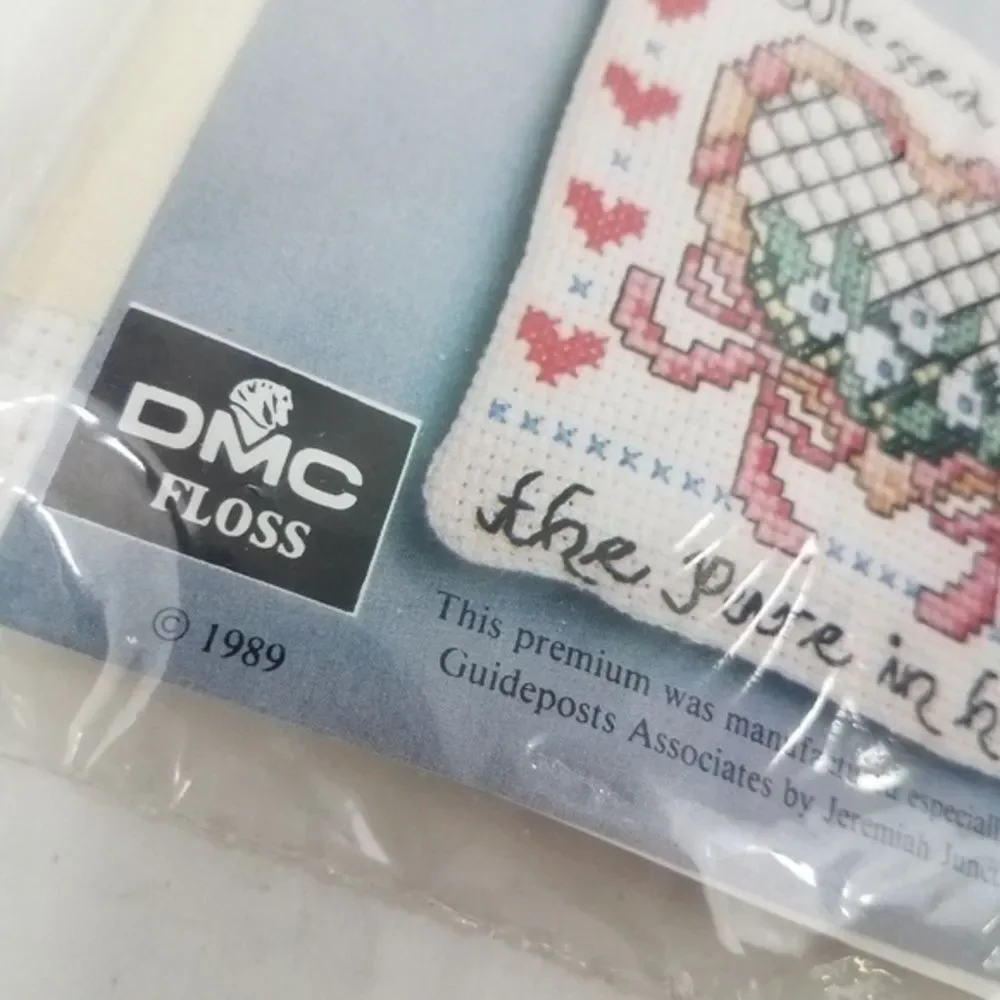 ! DMC Counted Cross Stitch Kit Heart Stealers Kit‎